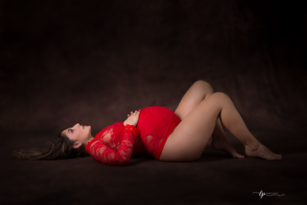 Body femme enceinte en home studio à sanary sur mer, Toulon