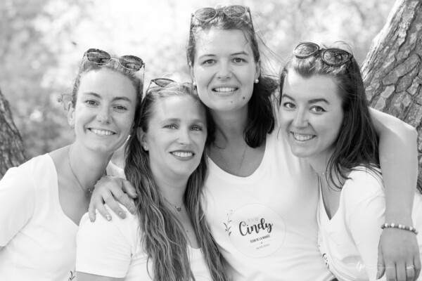 Portrait en Noir et Blanc pour EVJF shooting Laurence Pouget Photographie